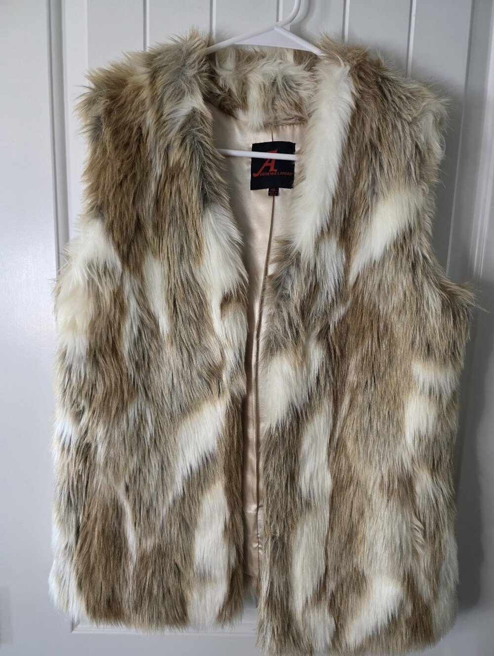 Adrienne Landeau High Quality Fur Faux Vest Retail $188 XS